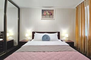 Ботаник. Alex Apartments (бесконтактное поселение 24/7) 10