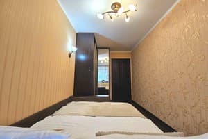 Квартира Ботаник. Alex Apartments (бесконтактное поселение 24/7). Семейный двухместный +3.  Ботаник 14