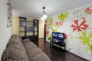 Квартира Ботаник. Alex Apartments (бесконтактное поселение 24/7). Семейный двухместный +3.  Ботаник 23