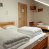Хостел Dream Hostel Poltava. Семейный трехместный Приват (без санузла) 1