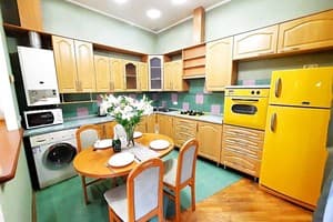 Двухуровневая по ул. Юлиана Матвийчука. Alex Apartments 5