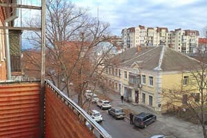 Навпроти театру ім.Гоголя (Alex Apartments (безконтактне заселення 24/7) 20