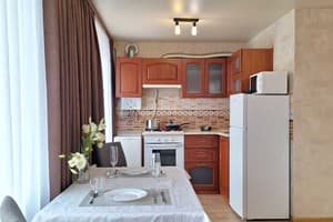 Квартира Напротив театра им.Гоголя (Alex Apartments (бесконтактное поселение 24/7). Апартаменты двухместный (2+2) 6