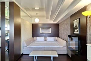 Самая большая кровать в Полтаве. Alex Apartments Круглосуточно бесконтактное заселение 1