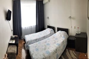 Отель Украина. Стандарт двухместный (с раздельными кроватями) 3