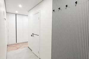 З видом на Театр Гоголя 34